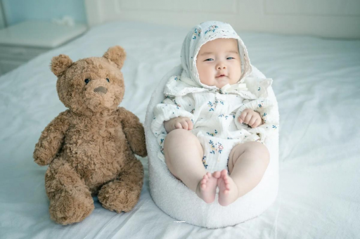 淮北宝宝吃不饱母乳的症状
